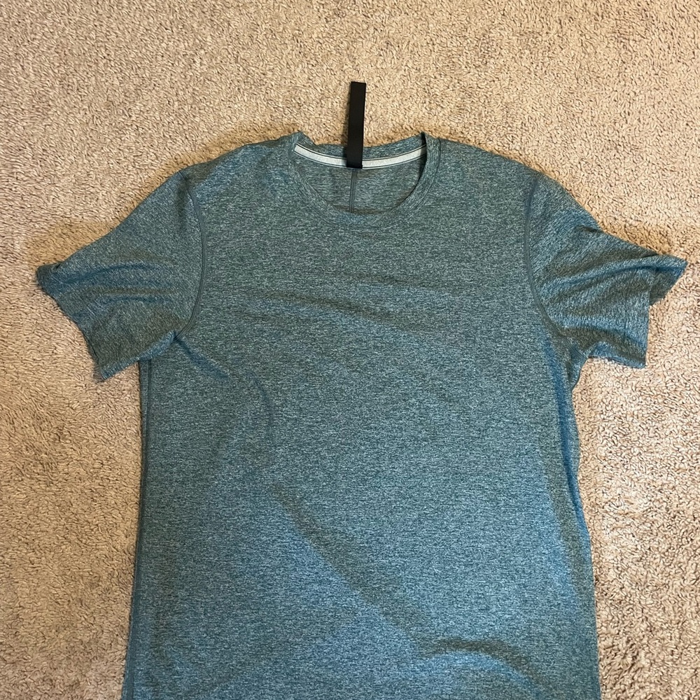 Lululemon Athletica Short Sleeve Tee